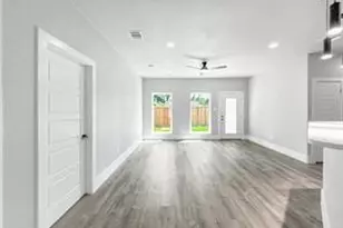 2130 Kathleen Ave, Dallas, TX 75216 - Photo 5