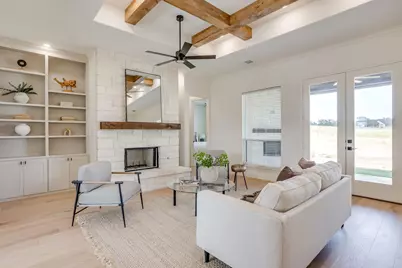 801 Zachary Michael Court, Springtown, TX 76082 - Photo 5