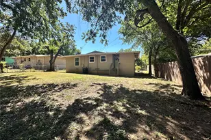 1213 S Lamar St, Weatherford, TX 76086 - Photo 13