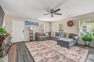 1006 SE 3rd St, Mineral Wells, TX 76067 - Photo 5