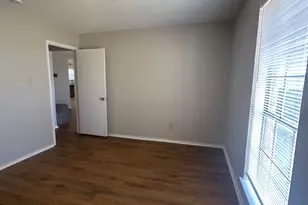 441 Signal Hill Ct N, Fort Worth, TX 76112 - Photo 21