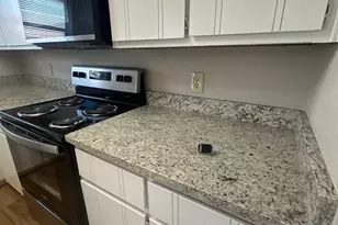 441 Signal Hill Ct N, Fort Worth, TX 76112 - Photo 17