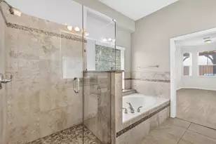8005 Strecker Ln, Plano, TX 75025 - Photo 17