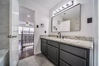 2411 Knight, Dallas, TX 75219 - Photo 23