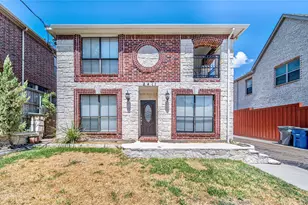 2411 Knight, Dallas, TX 75219 - Photo 3