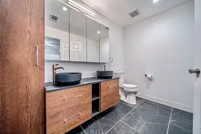 2411 Knight, Dallas, TX 75219 - Photo 9