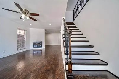 2411 Knight, Dallas, TX 75219 - Photo 13