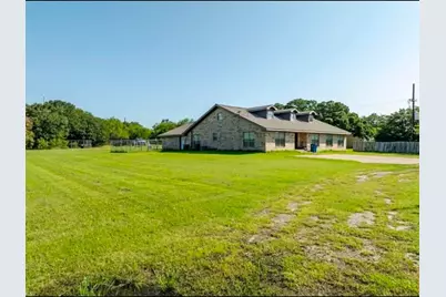 2437 State Highway 22, Whitney, TX 76692 - Photo 29