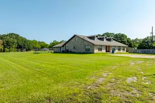 2437 State Hwy 22, Whitney, TX 76692 - Photo 29