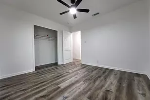 558 Harrison Ln, Hurst, TX 76053 - Photo 15