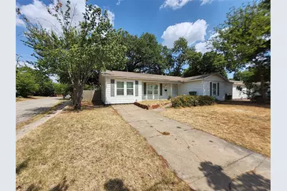 558 Harrison Lane, Hurst, TX 76053 - Photo 1