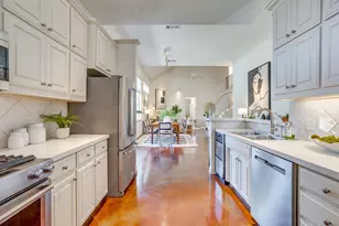5065 Pershing Ave, Fort Worth, TX 76107 - Photo 11