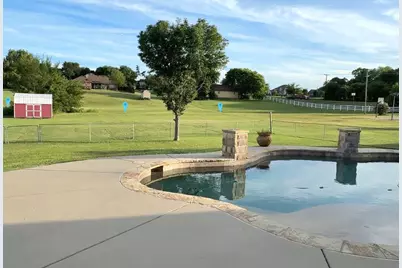 47 Preakness Place Road, Van Alstyne, TX 75495 - Photo 3