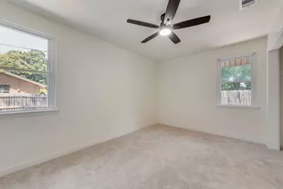 2017 Canterbury Street, Irving, TX 75062 - Photo 13