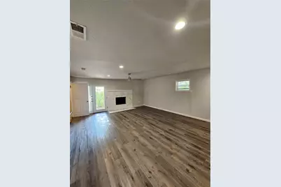 632 Freeman Drive, Garland, TX 75040 - Photo 7