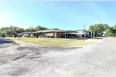 251 Alicia Street, Bowie, TX 76230 - Photo 29