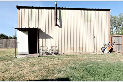 251 Alicia Street, Bowie, TX 76230 - Photo 25
