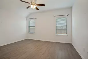 2009 Yale St, Farmersville, TX 75442 - Photo 9