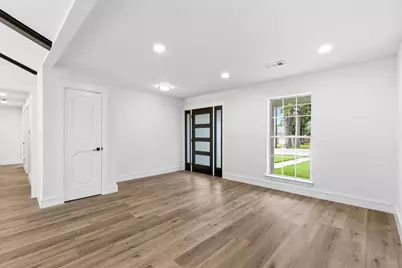 2203 Foxcroft Circle, Denton, TX 76209 - Photo 11
