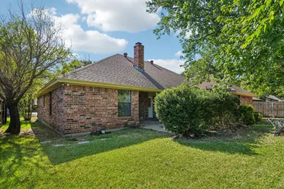 5629 Puerto Vallarta Drive, North Richland Hills, TX 76180 - Photo 31