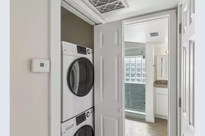 3901 Travis Street #100, Dallas, TX 75204 - Photo 9