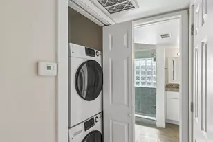 3901 Travis St, Dallas, TX 75204 - Photo 9