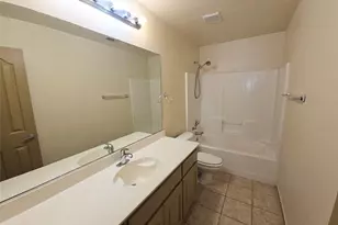 10945 Hawks Landing Rd, Fort Worth, TX 76052 - Photo 19