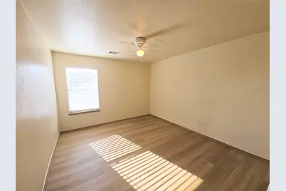 10945 Hawks Landing Road, Fort Worth, TX 76052 - Photo 25