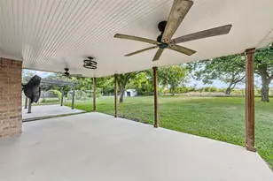 209 Bonham Dr, Hewitt, TX 76643 - Photo 15