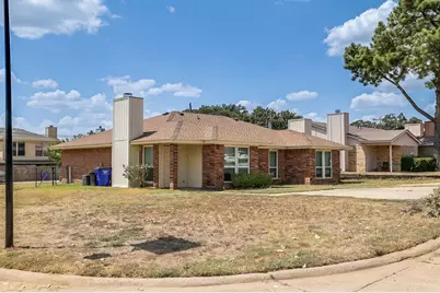 113 Oak Wood Lane, Kennedale, TX 76060 - Photo 1