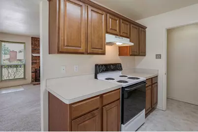113 Oak Wood Lane, Kennedale, TX 76060 - Photo 7