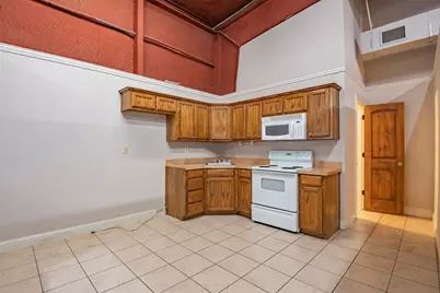 104 A Industrial Drive, Waxahachie, TX 75165 - Photo 5