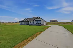 149 Big Sky Rd, Decatur, TX 76234 - Photo 3