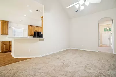 110 Blue Bonnet Circle, Justin, TX 76247 - Photo 7