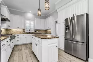 4404 Hollow Oak Dr, Dallas, TX 75287 - Photo 17
