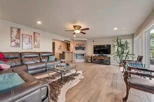 1819 W Belt Line Rd, Cedar Hill, TX 75104 - Photo 11
