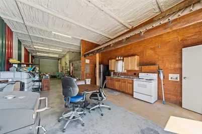 139 N 4th Street, Axtell, TX 76624 - Photo 25