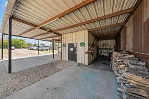 139 N 4th St, Axtell, TX 76624 - Photo 19