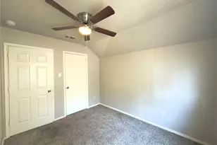 10311 Budtime Ln, Dallas, TX 75217 - Photo 17
