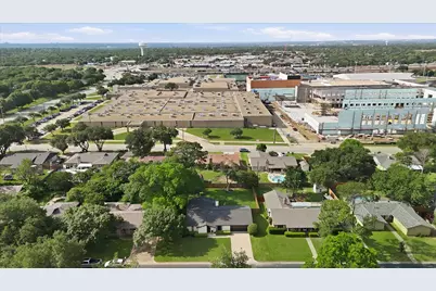 217 E Louella Drive, Hurst, TX 76054 - Photo 33
