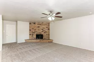 1206 California Trail, Grand Prairie, TX 75052 - Photo 3