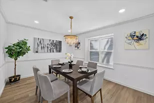 1902 Alamo Dr, Arlington, TX 76012 - Photo 9