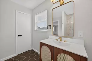 1902 Alamo Dr, Arlington, TX 76012 - Photo 19