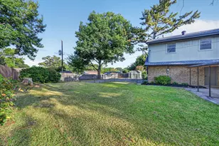 1902 Alamo Dr, Arlington, TX 76012 - Photo 29