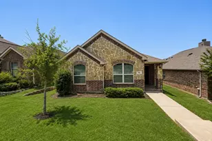 516 Cheyenne Dr, Aubrey, TX 76227 - Photo 1
