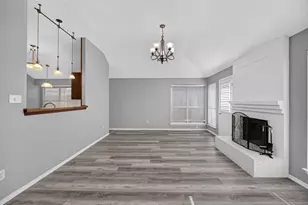 6318 Brookcrest Dr, Arlington, TX 76018 - Photo 11