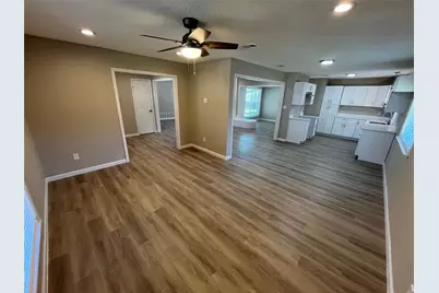 146 Bailey Drive, DeSoto, TX 75115 - Photo 7