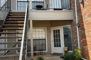 400 Pebble Way, Arlington, TX 76006 - Photo 1