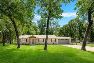 110 Meadowood Rd, Enchanted Oaks, TX 75156 - Photo 1