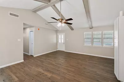 110 Meadowood Road, Enchanted Oaks, TX 75156 - Photo 7